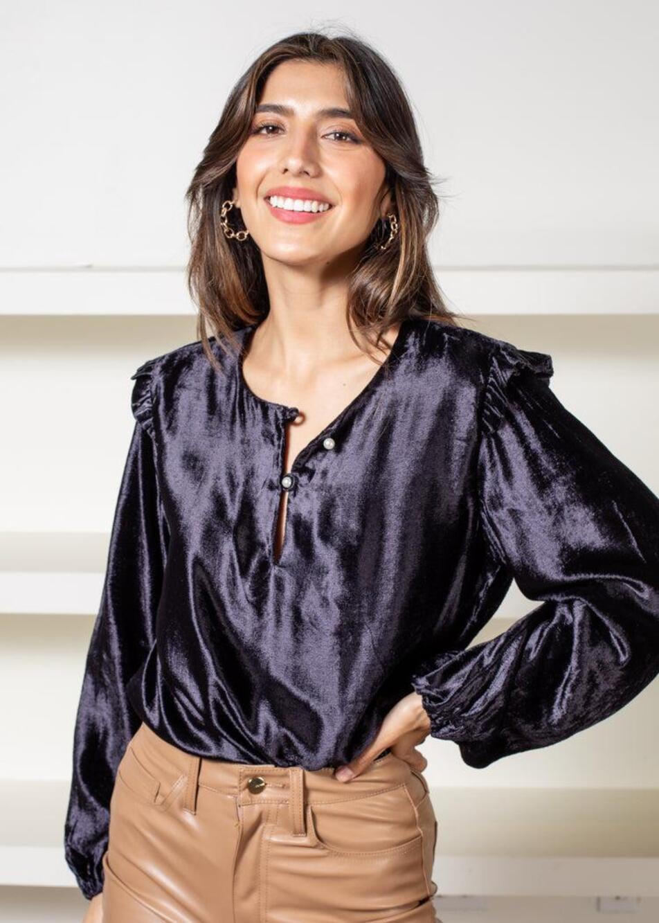 Emily Lovelock Madison Velvet Pearl Blouse Black Size 14 New